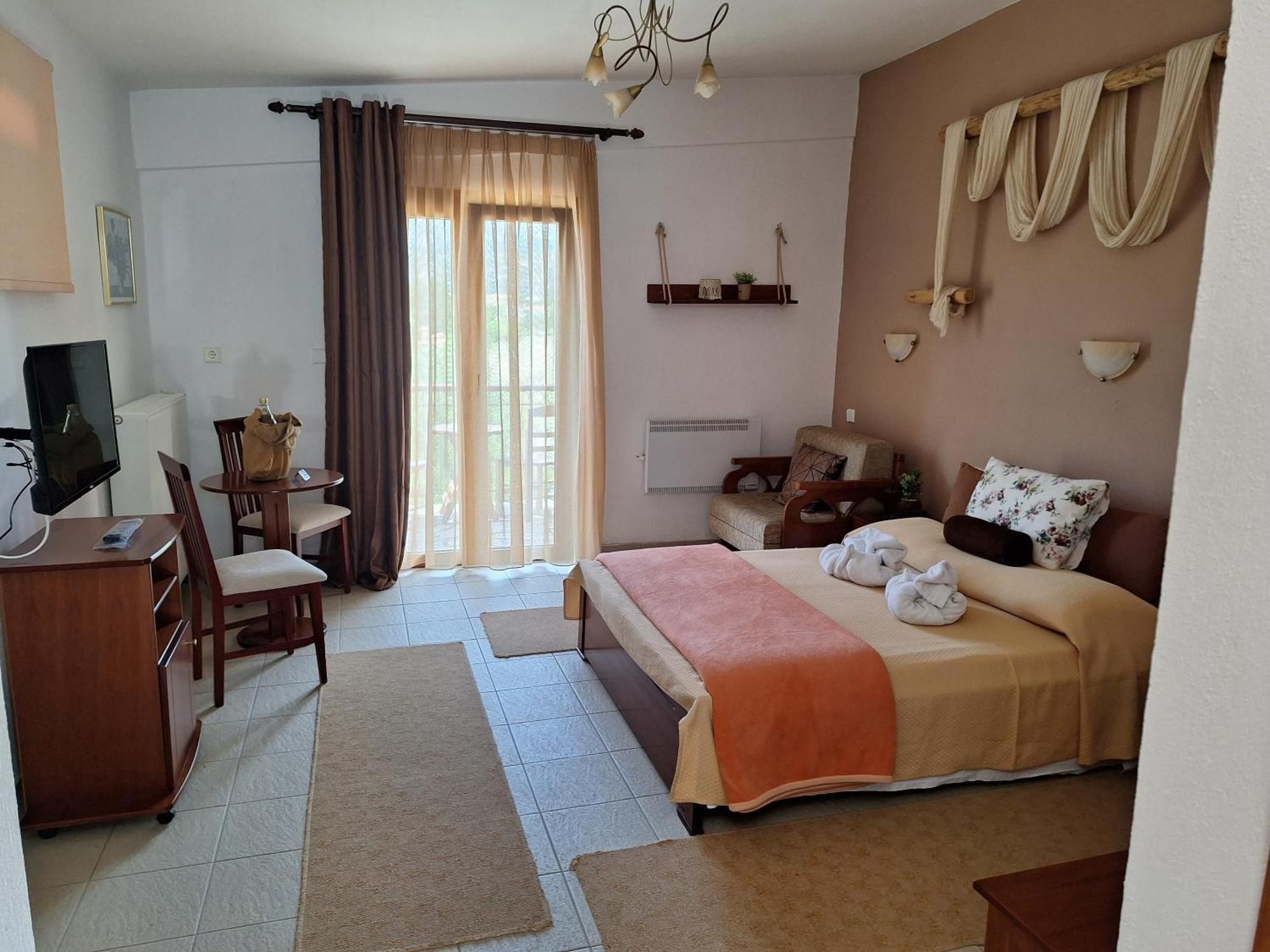 Hotel Metoxi Szpiliá Kültér fotó
