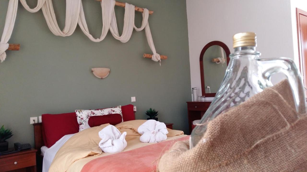 Hotel Metoxi Szpiliá Kültér fotó