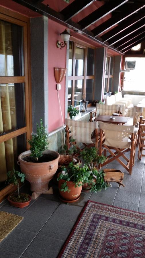 Hotel Metoxi Szpiliá Kültér fotó